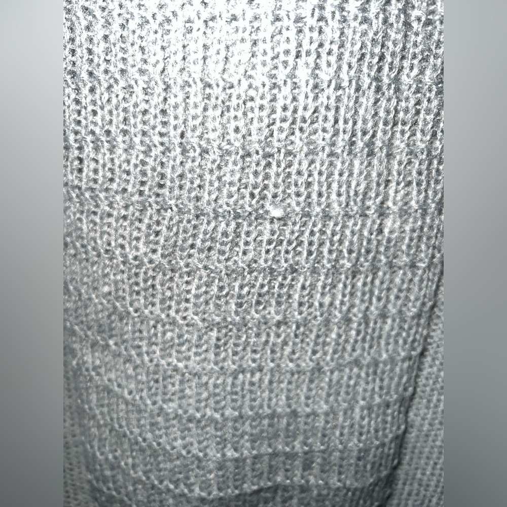 Sweater - Picture 3 of 8